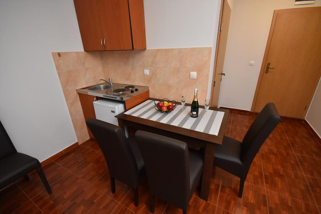 Apartmani Bozinovic Herceg Novi Bagian luar foto