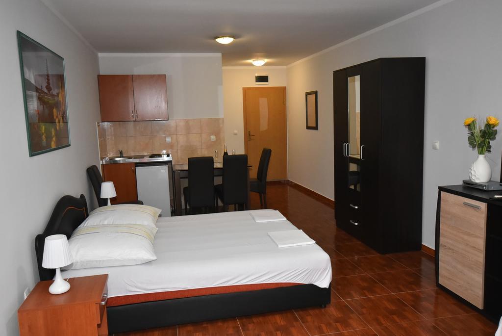 Apartmani Bozinovic Herceg Novi Bagian luar foto