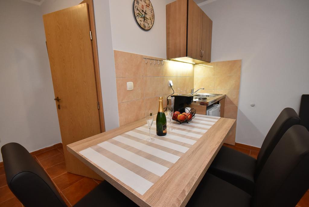 Apartmani Bozinovic Herceg Novi Bagian luar foto