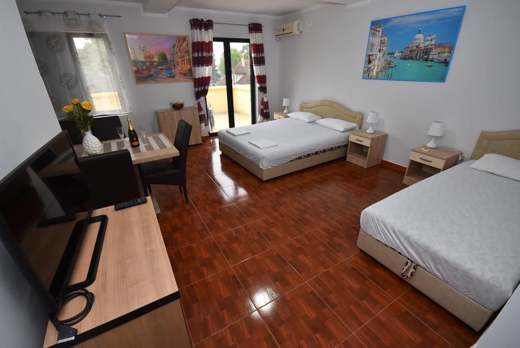 Apartmani Bozinovic Herceg Novi Bagian luar foto