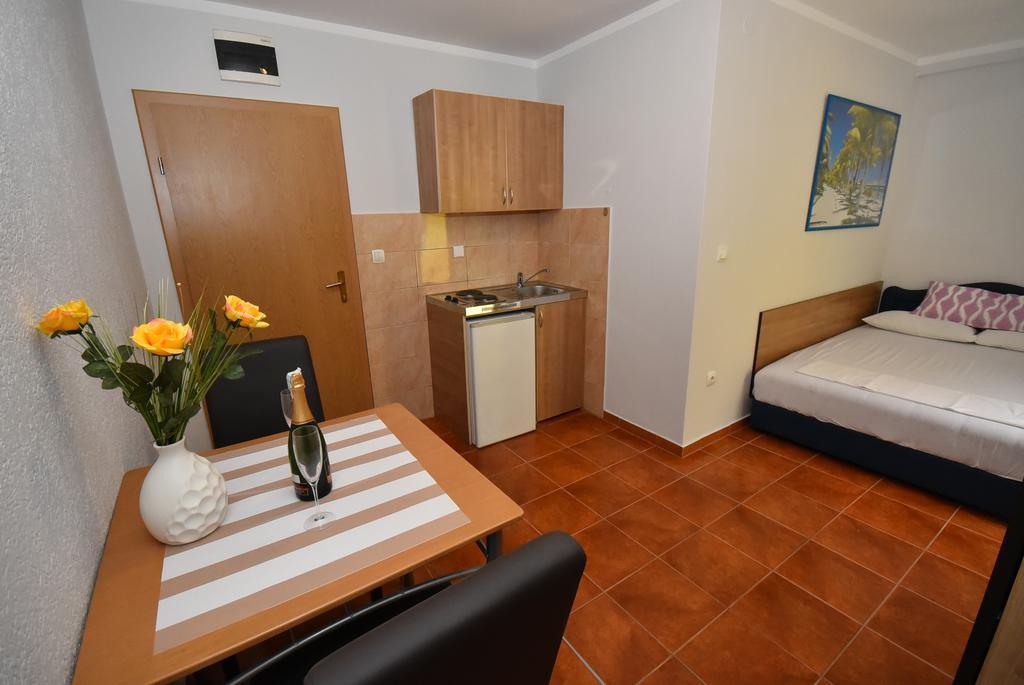 Apartmani Bozinovic Herceg Novi Bagian luar foto