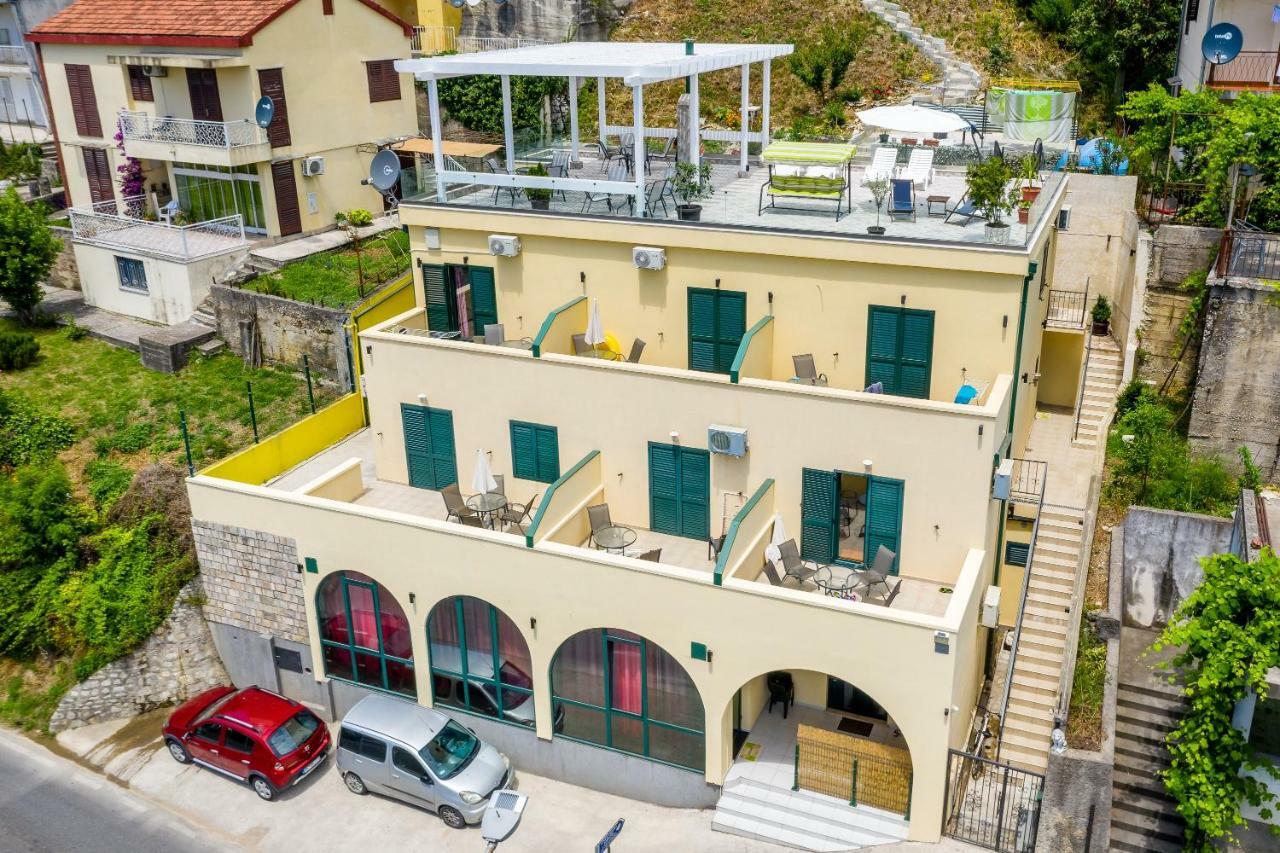 Apartmani Bozinovic Herceg Novi Bagian luar foto